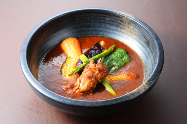 北海道産鶏の玉ねぎスープカレー