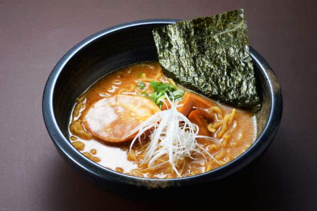 琥珀玖味噌ラーメン